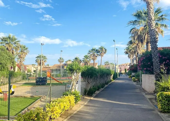 Bel Côté Port Avec Piscine&tennis Proche Appartement